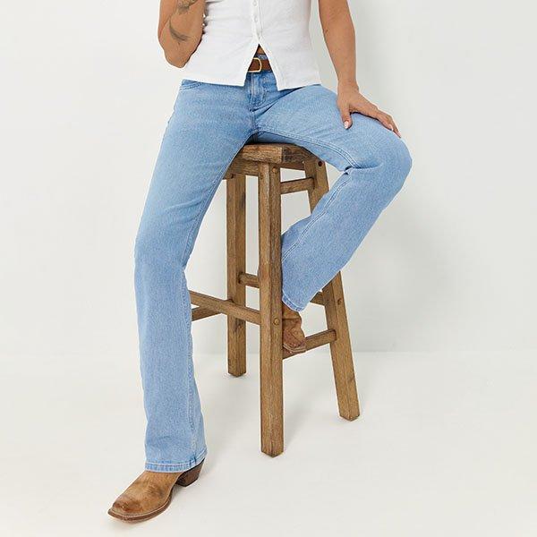 WOMEN'S JEANS