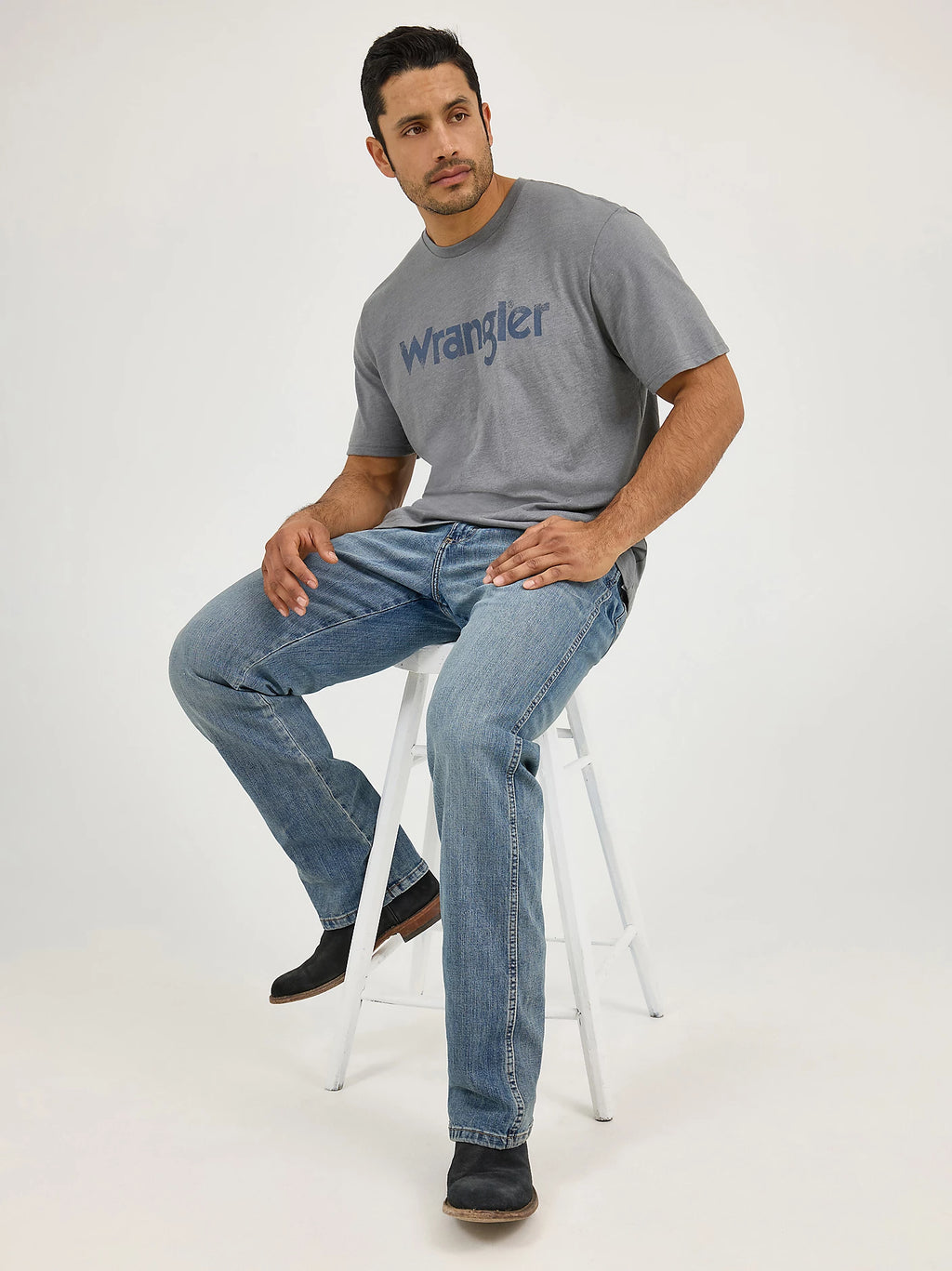 Greeley - Men's Wrangler Retro® Relaxed Fit Bootcut Jean