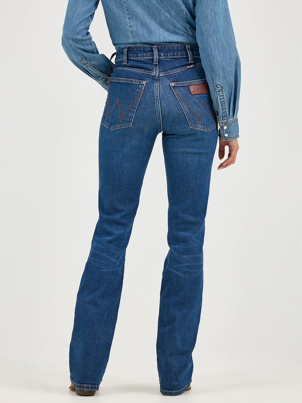 Isla - Women's Wrangler Retro® Bailey High Rise Bootcut Jean