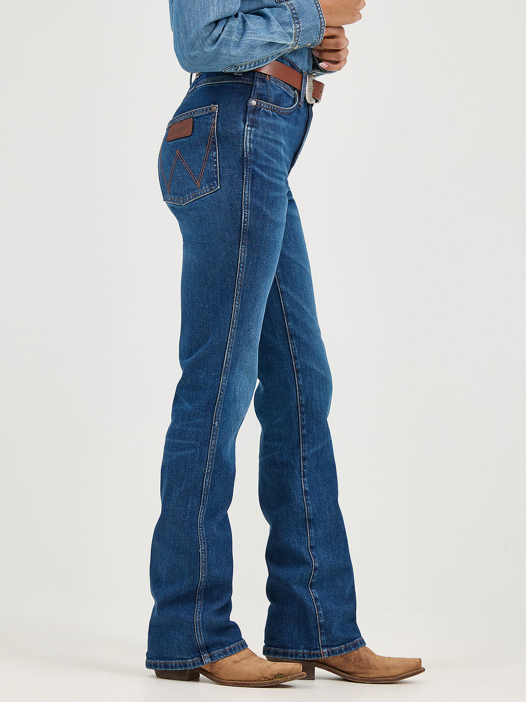 Isla - Women's Wrangler Retro® Bailey High Rise Bootcut Jean