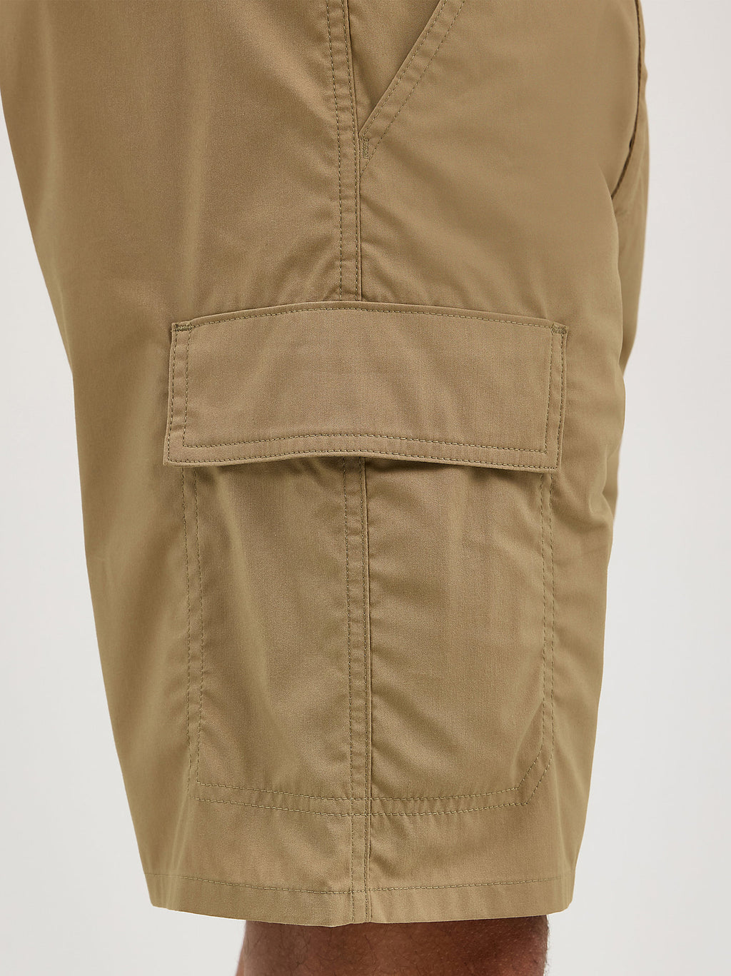 Elmwood - Wrangler ATG Men's Highland Cargo Short